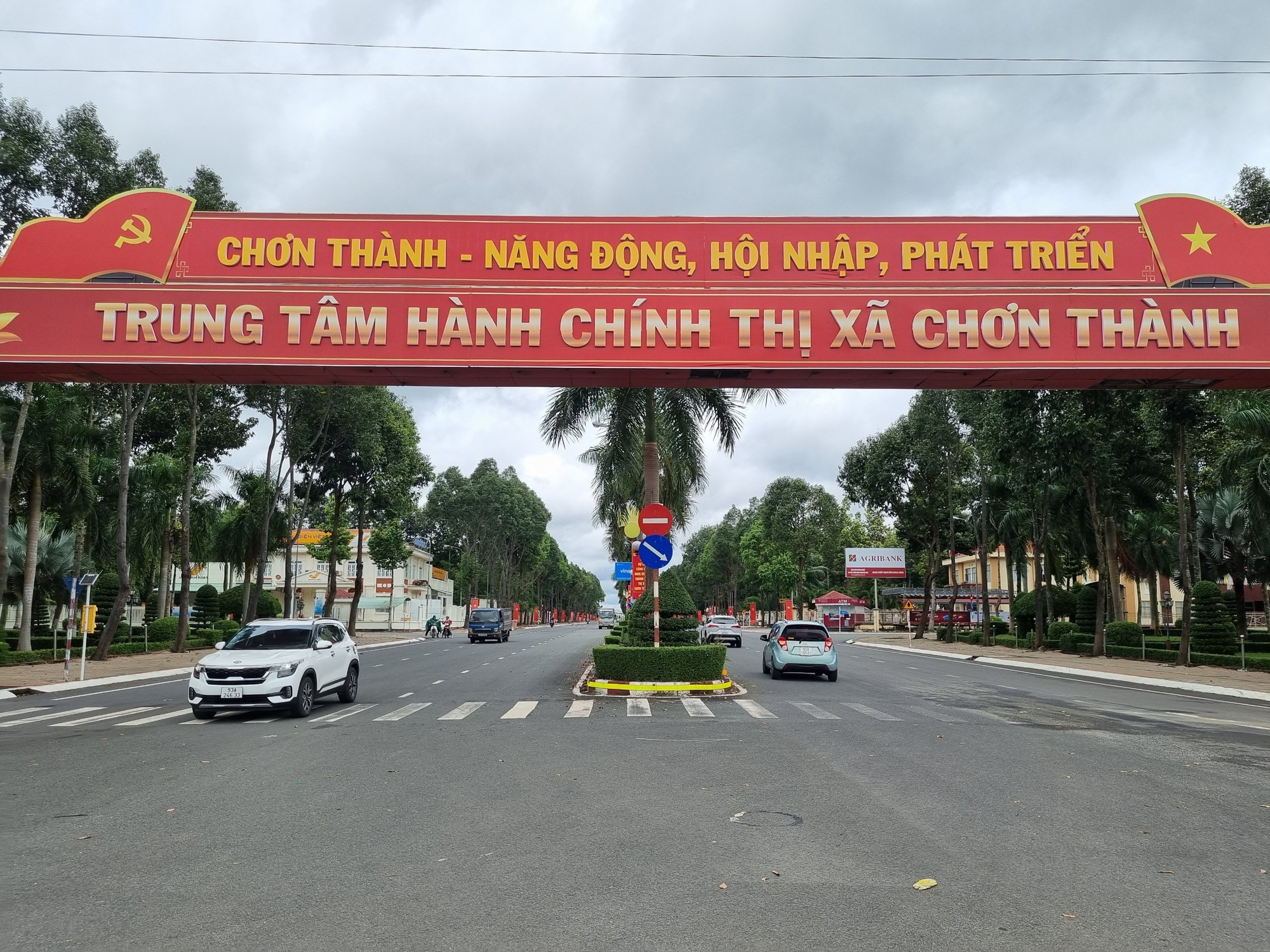 trung tam hanh chinh chon thanh